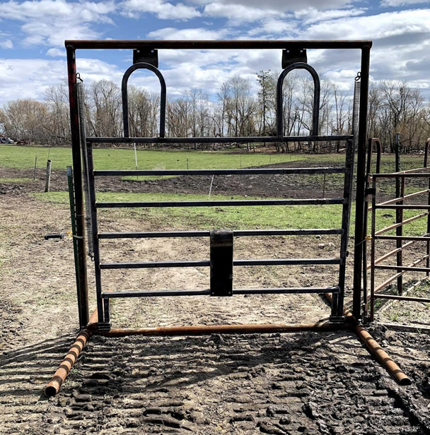 Real Tuff ATV Drive Over Gate